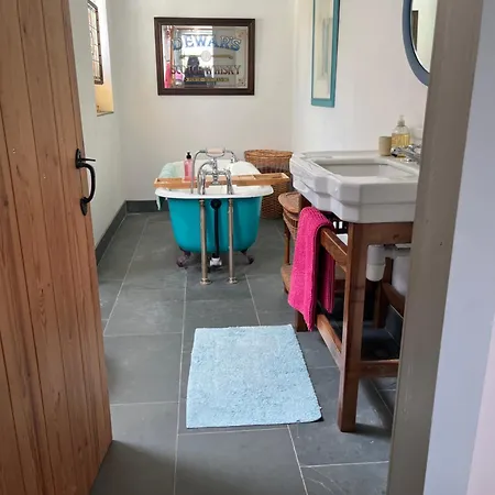 Canfee Holiday home *