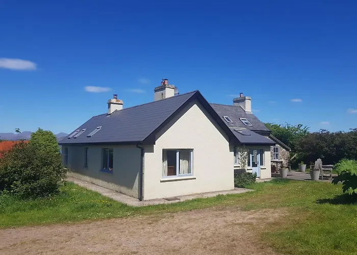Canfee Holiday home