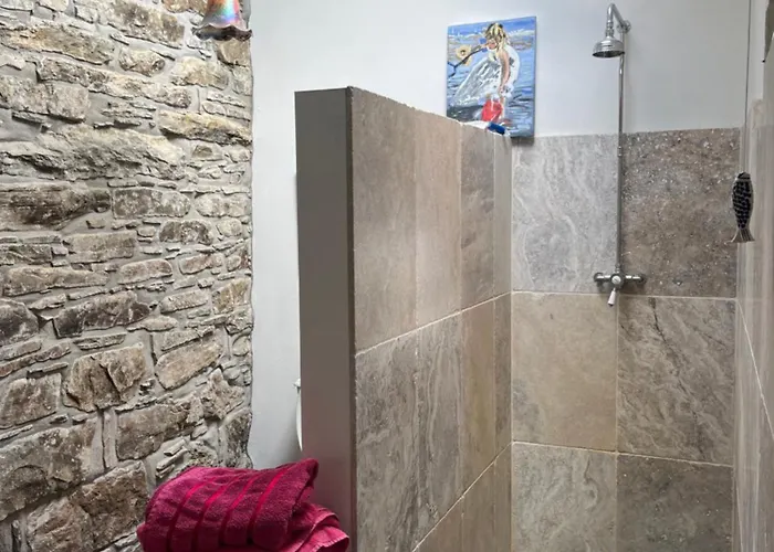 Canfee Ferienhaus Bunaw